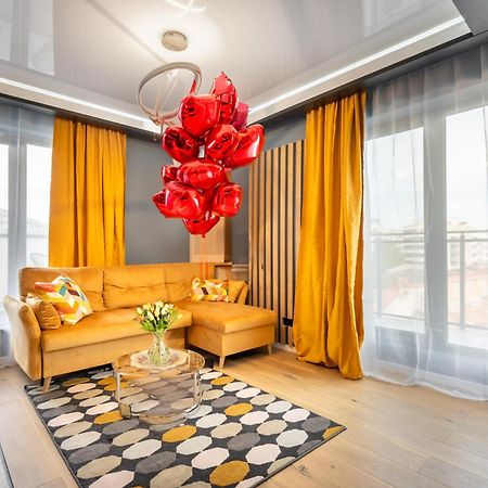 Sunflower - Chic Loft In Tineretului Bukarest Exterior foto